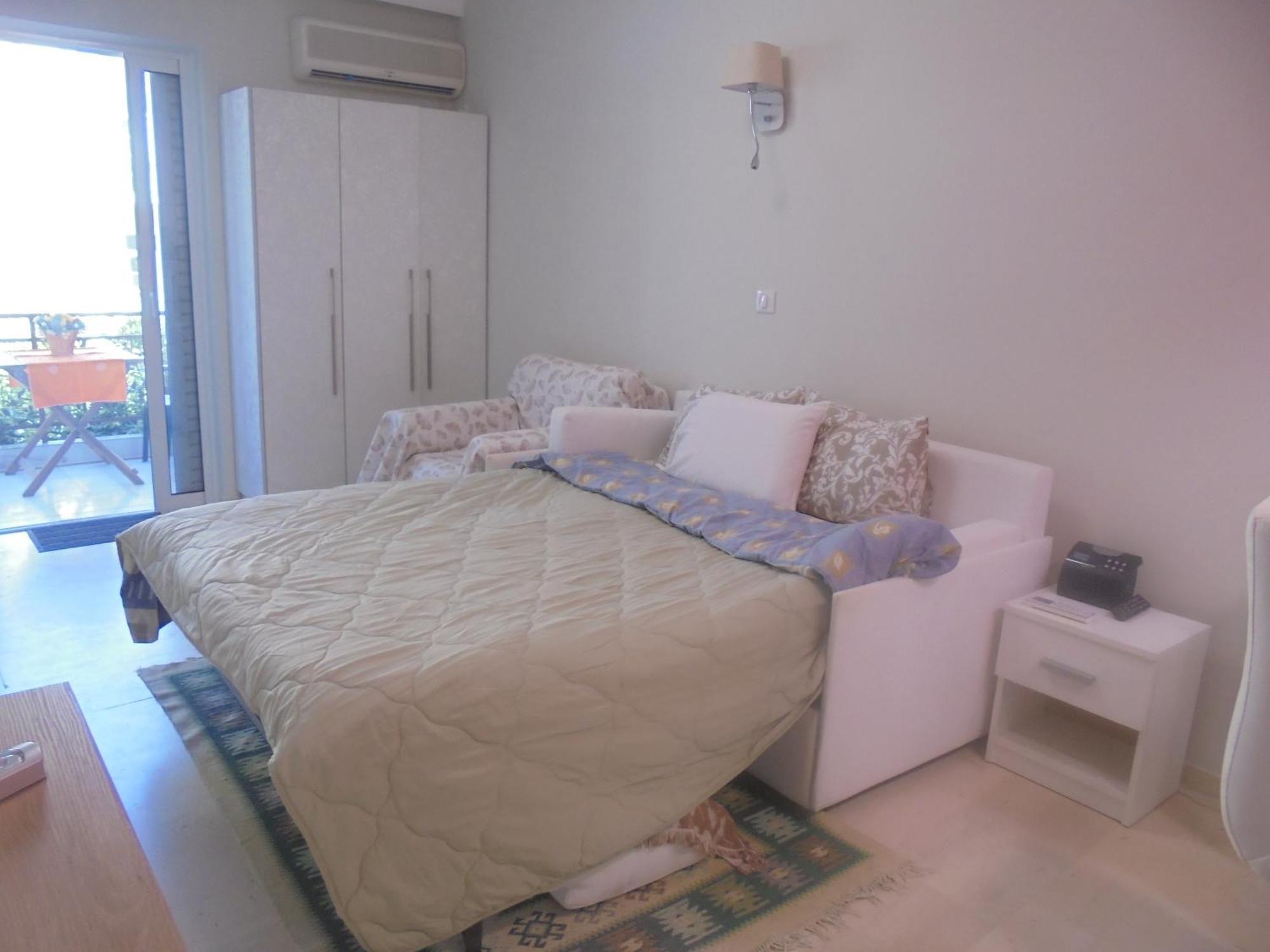 Modern Studio By The Sea Loutra Edipsou  Exterior photo